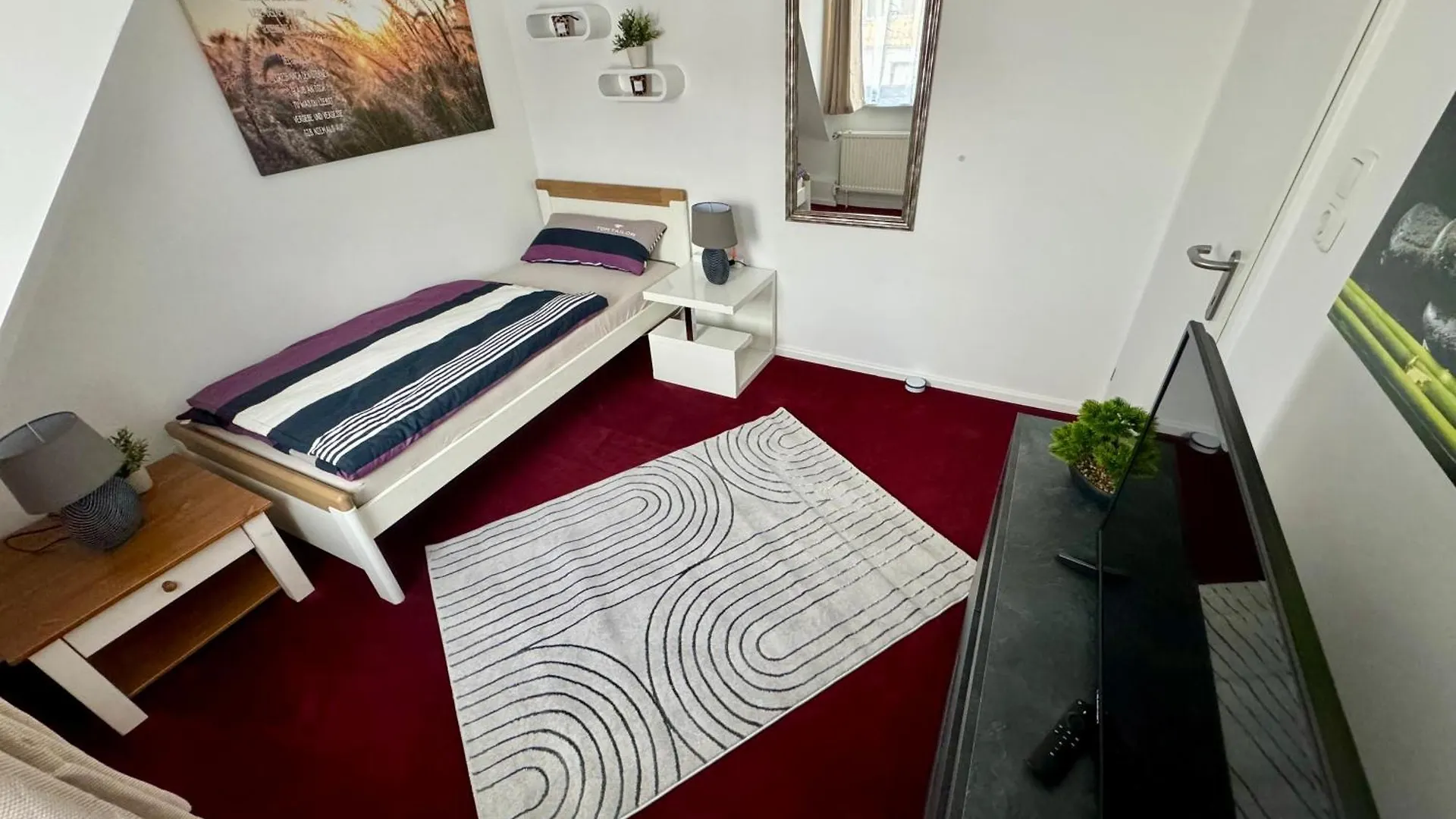 Apartment Zwei Zimmer Appartement  BRE