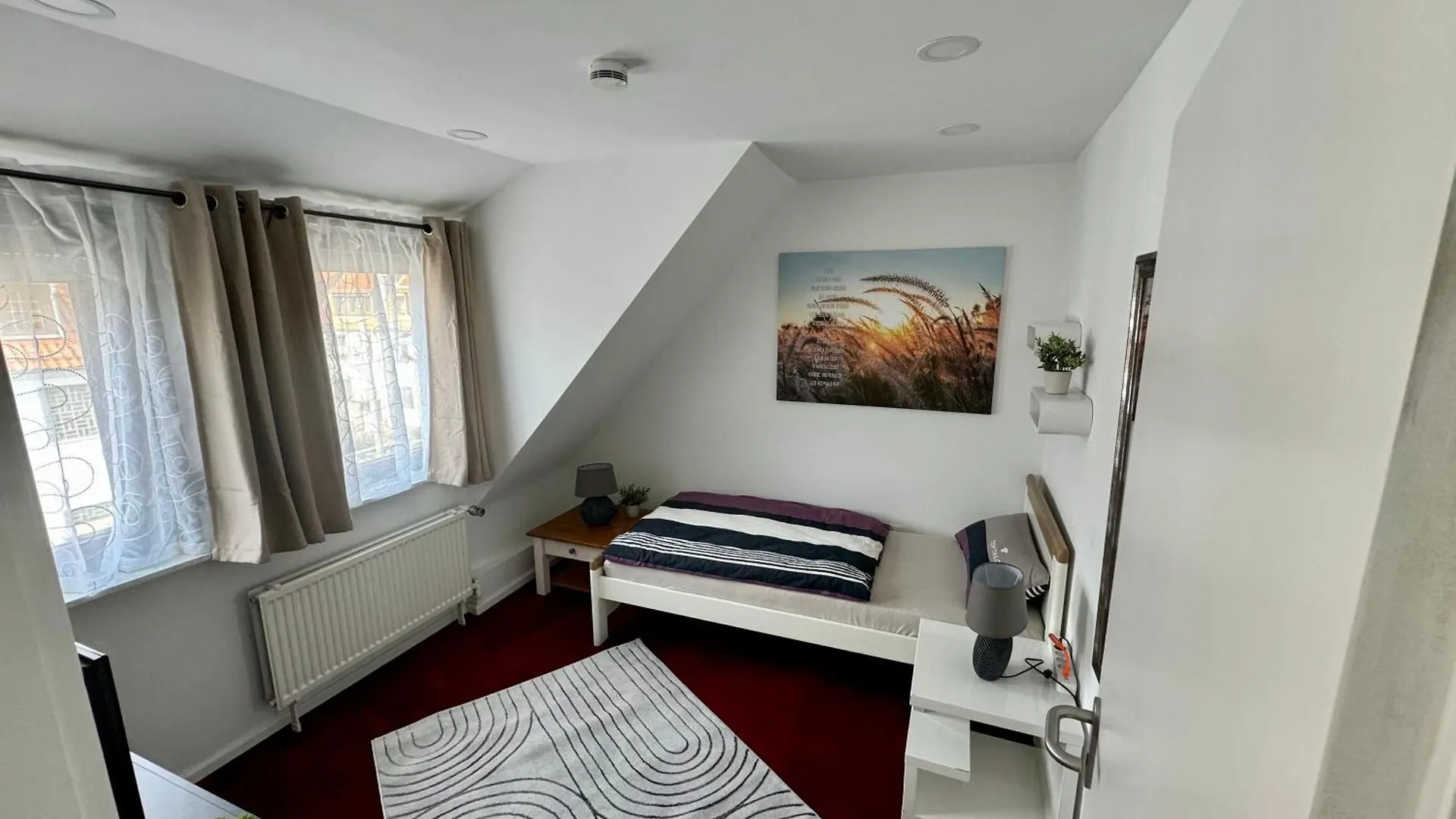 Apartment Zwei Zimmer Appartement  BRE